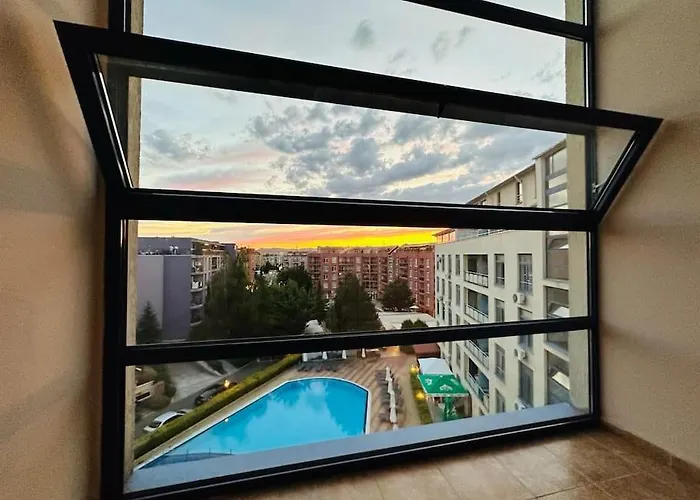 какао с басейн плаж ساني بيتش