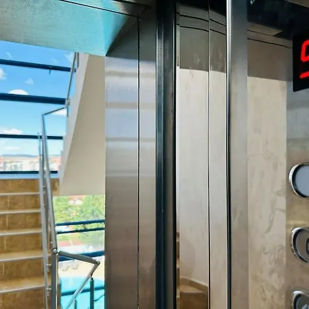 какао с басейн плаж *