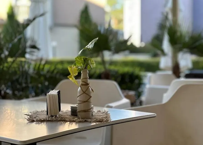 какао с басейн плаж *